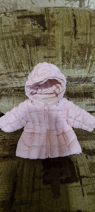 Дитячі речі на дівчинку