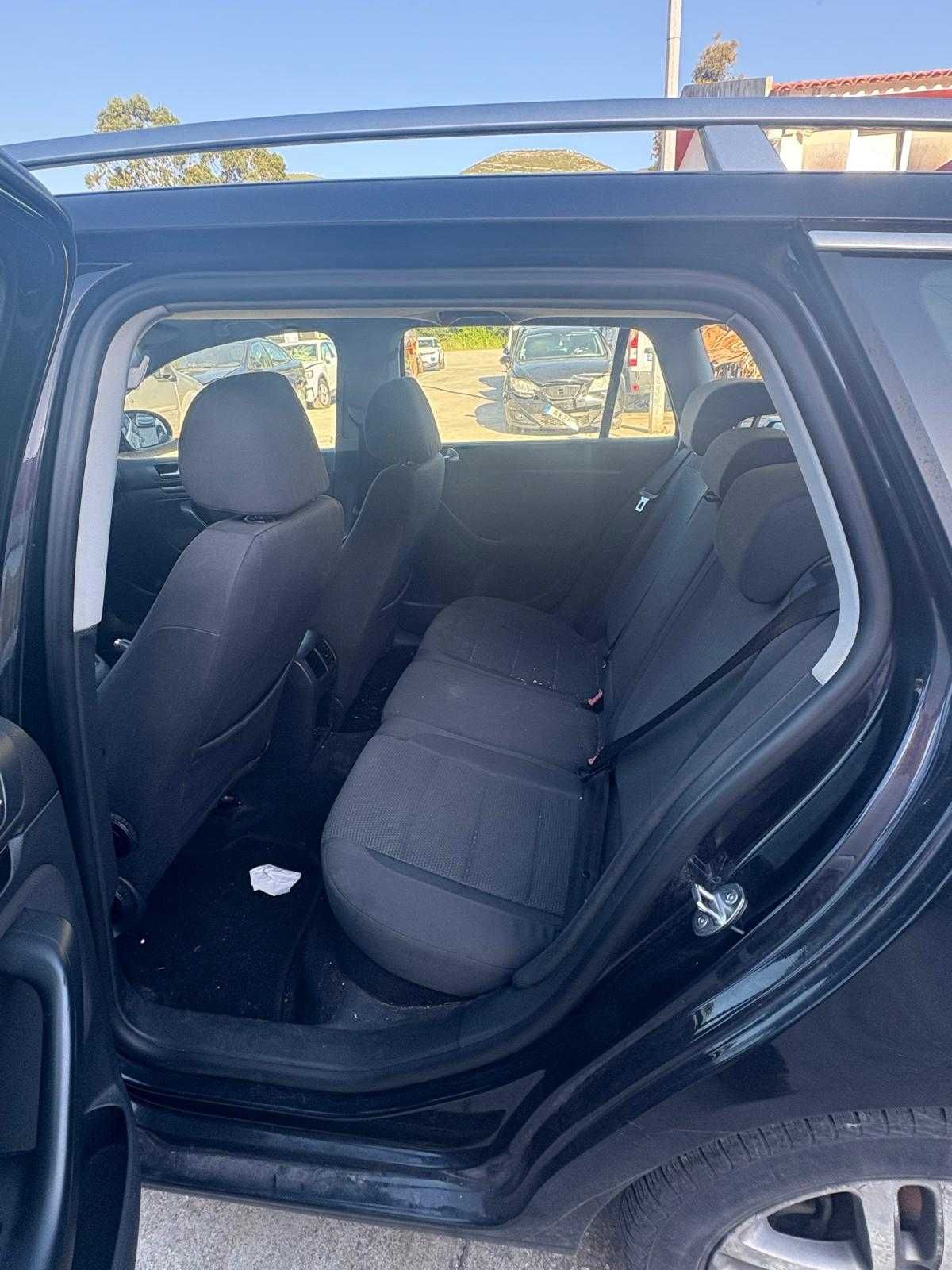 SALVADO VOLKSWAGEN GOLF 2010