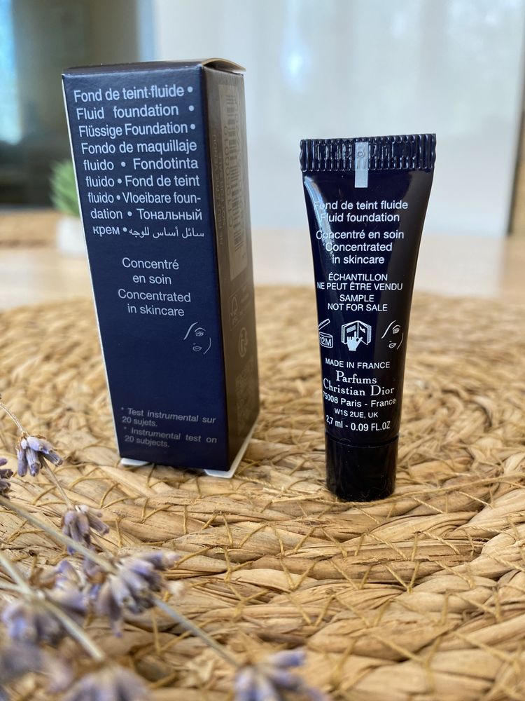 Тональна основа Dior forever skin glow міні 2,7 мл відтінок 0N та 1N