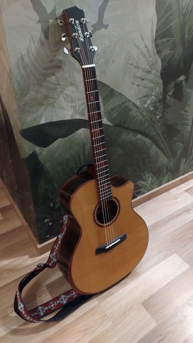 Wspaniała gitara akustyczna Randon RG-64X z futerałem i paskiem