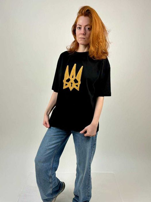 Махрова синельна вишивка на рушниках, на халатах