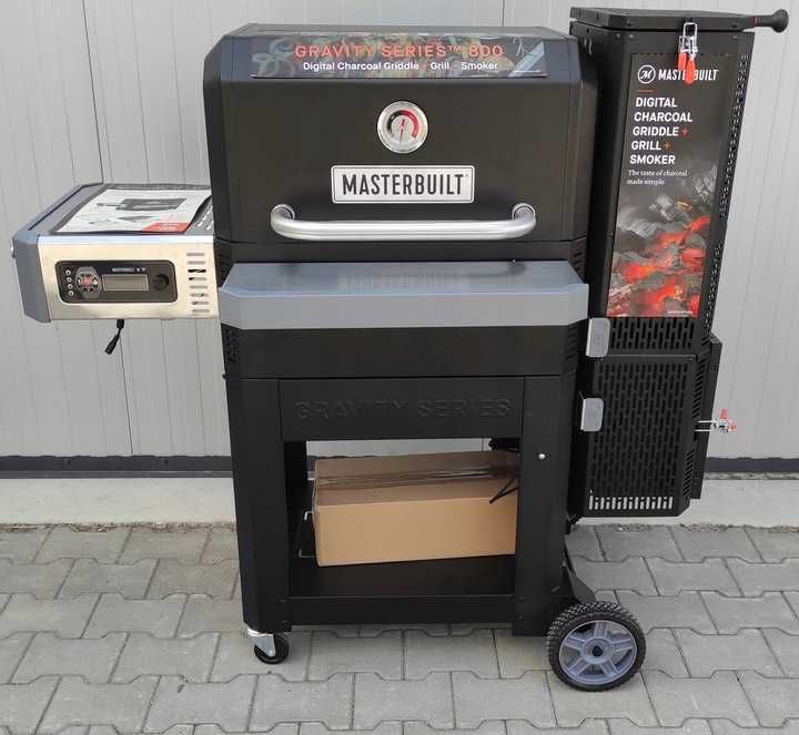 Automatyczny GRILL WĘGLOWY MASTERBUILT sterowany