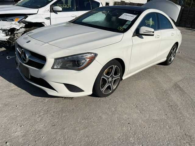 Mercedes-Benz CLA 250 4MATIC 2014