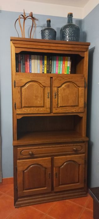 Solidny kredens vintage