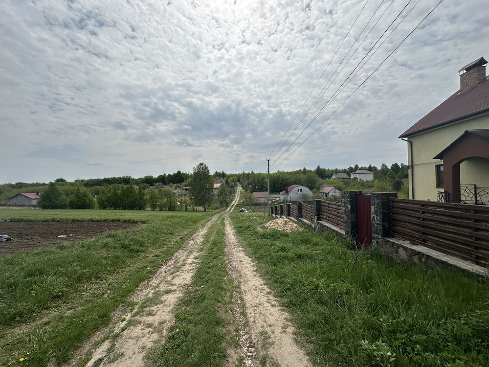 Продам земельну ділянку. Ясининичі