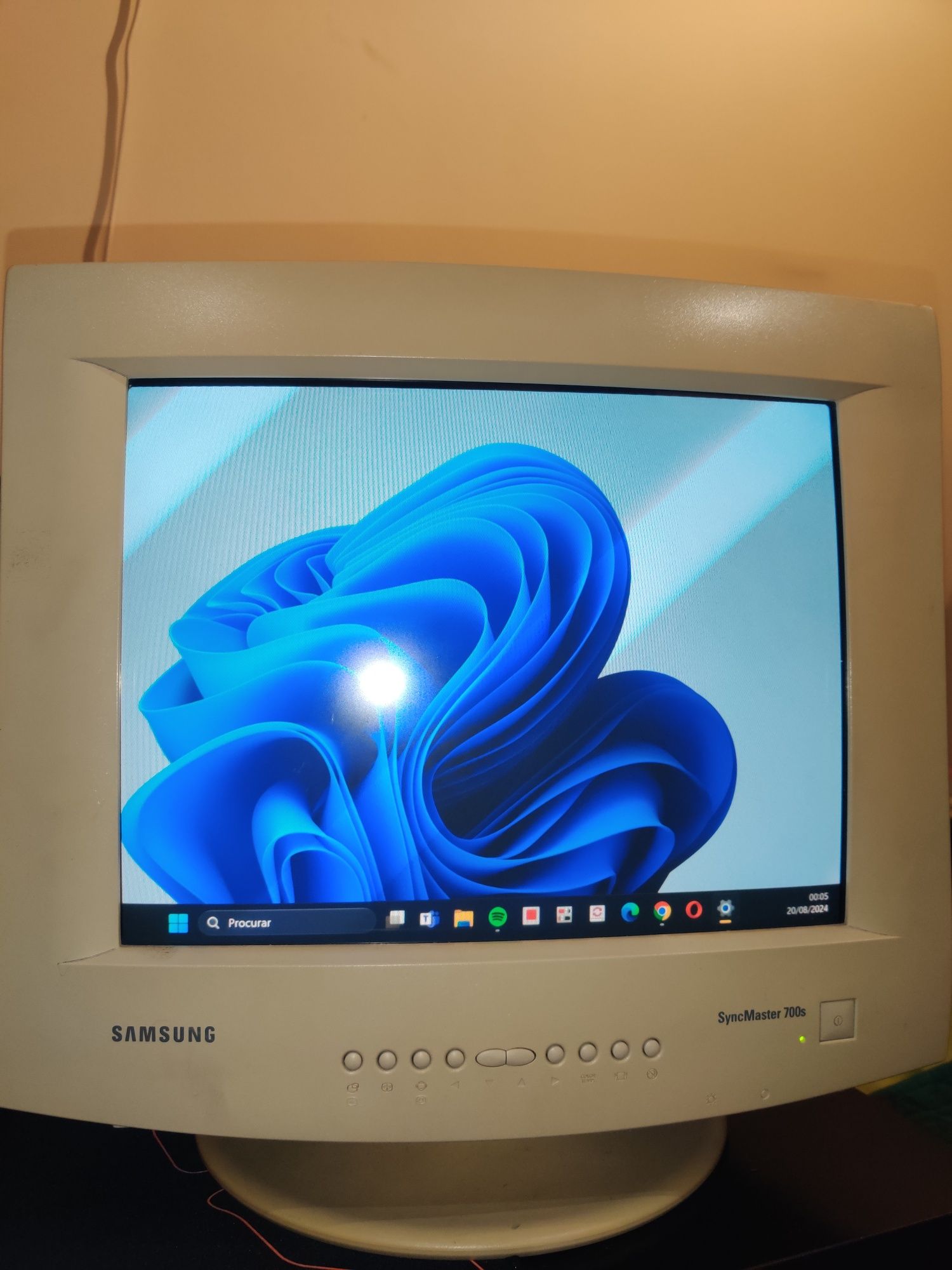 Monitor Samsung SyncMaster 700s