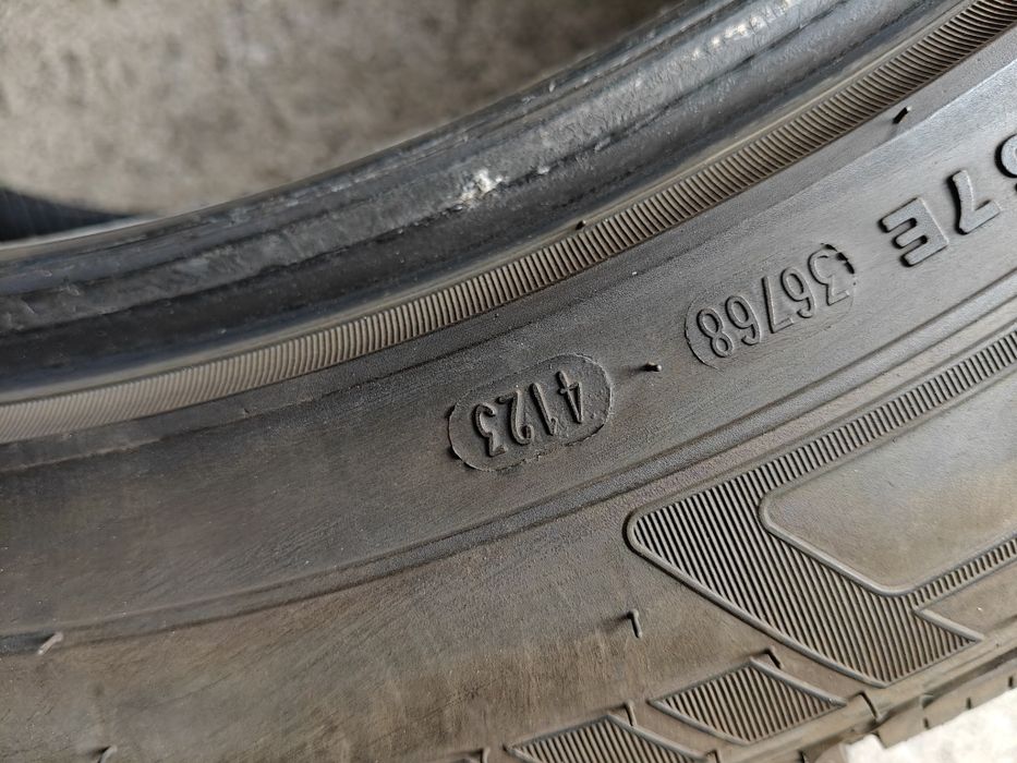 265/50R20 Petlas Explero Winter W671 komplet opon zima 8,5mm