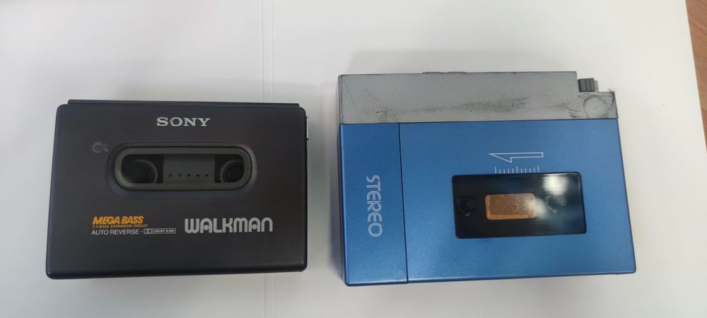Sony wm-ex48, fellow fe1 ,Walkman Japan.