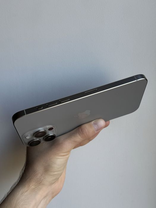 iPhone 15 Pro Max 256 Gb Natural Titanium Neverlock АКБ 94% Физ Сим