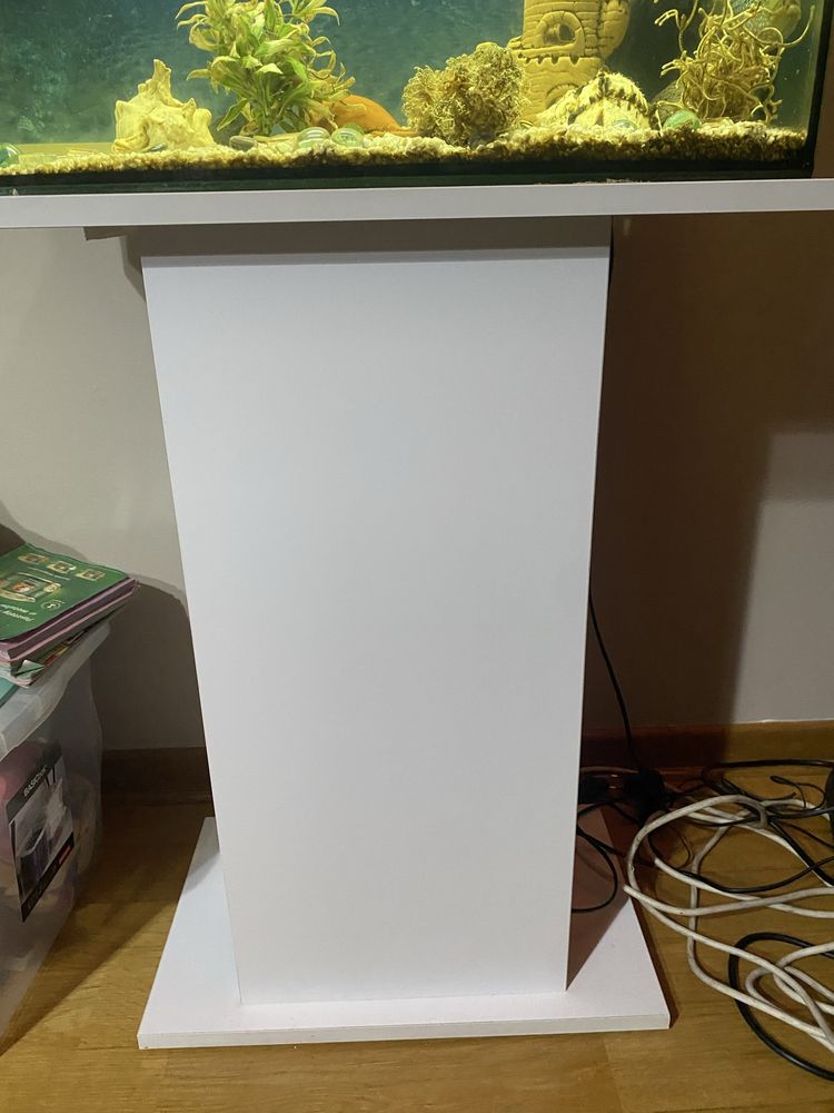 akwarium 50l wraz z polka i akcesoria