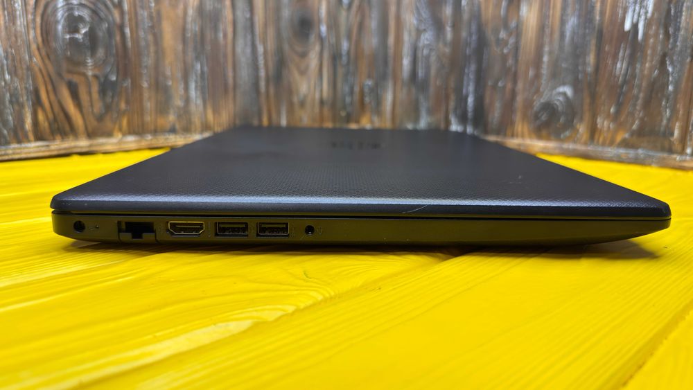17дюймовий Офісний Ноутбук HP Pavilion 17-BY3010st /i5-1035G1/ГАРАНТІЯ