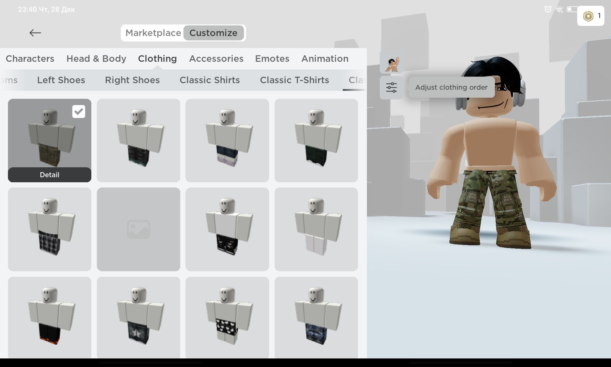 Акаунт в Roblox (донатил 1500 робуксов)