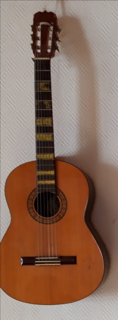 Japońska gitara Kiso Suzuki G-100