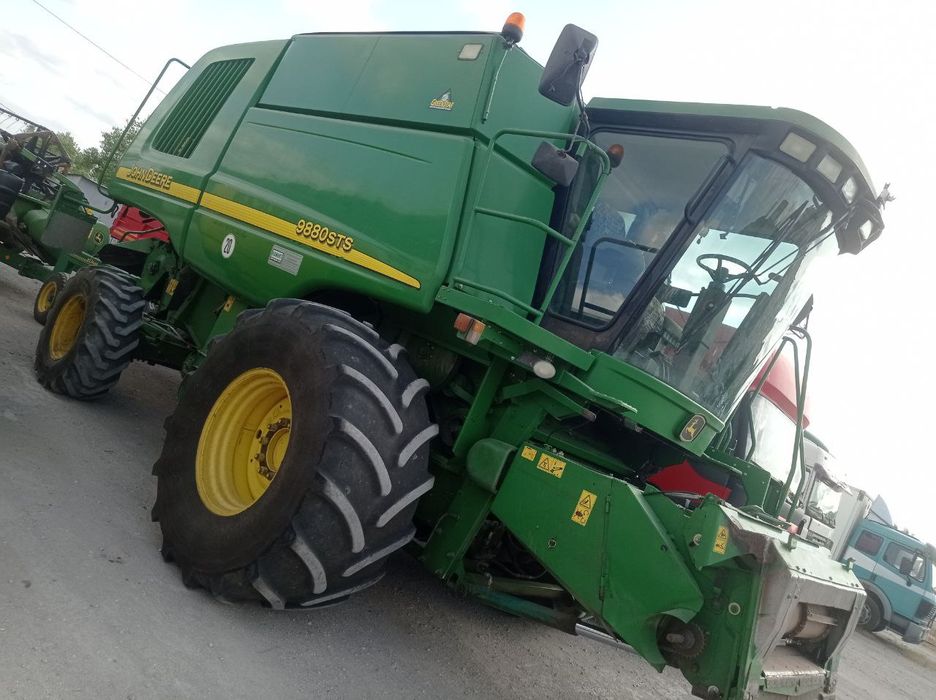 Продам Джон дір STS 9880