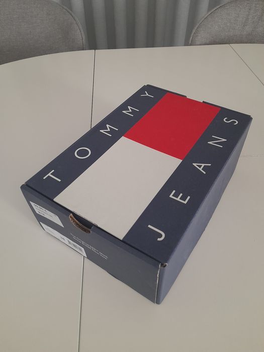 Sapatilhas Tommy Rapaz