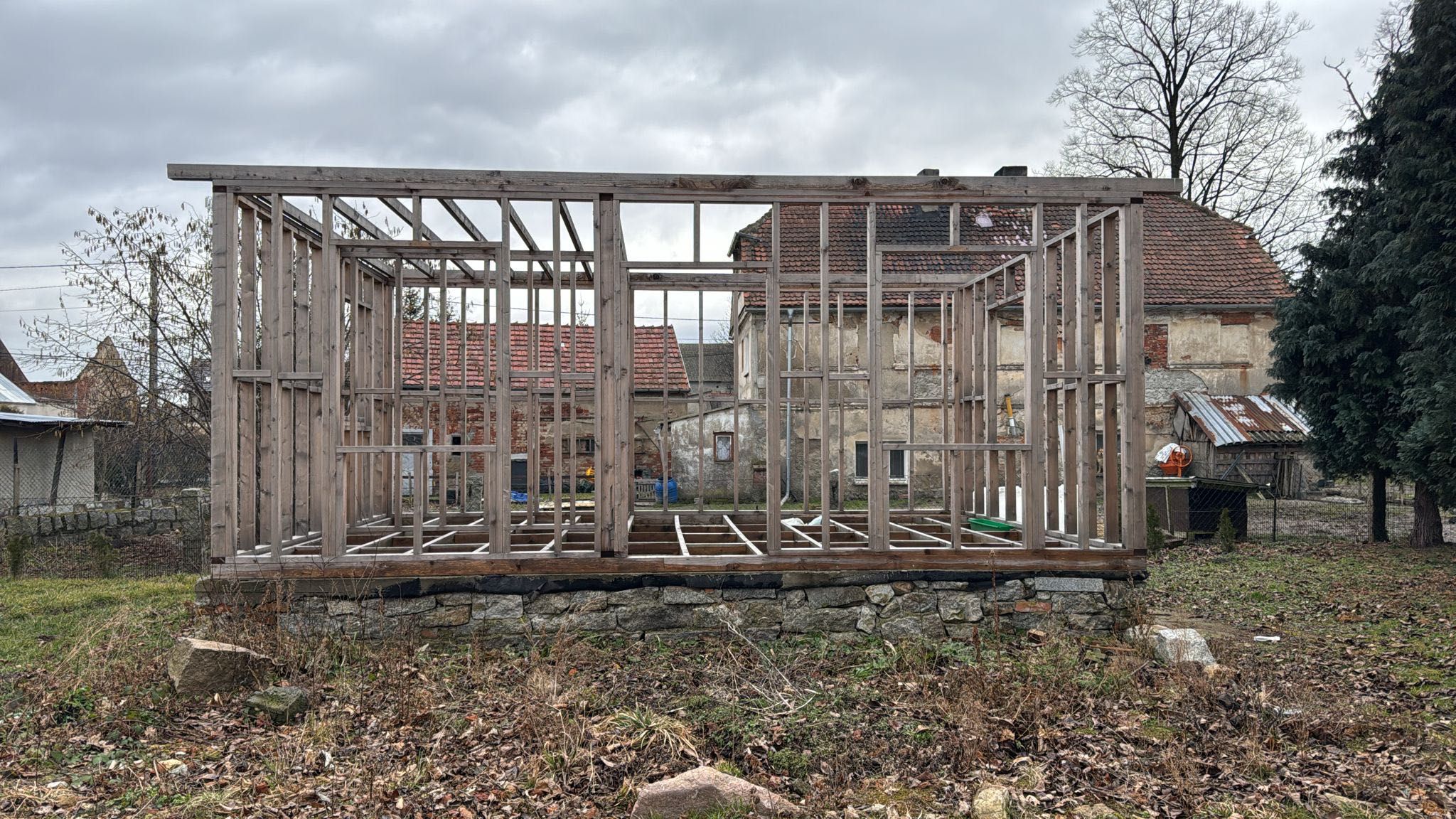 Stelaż domku letniskowego bez dachu 30m2
