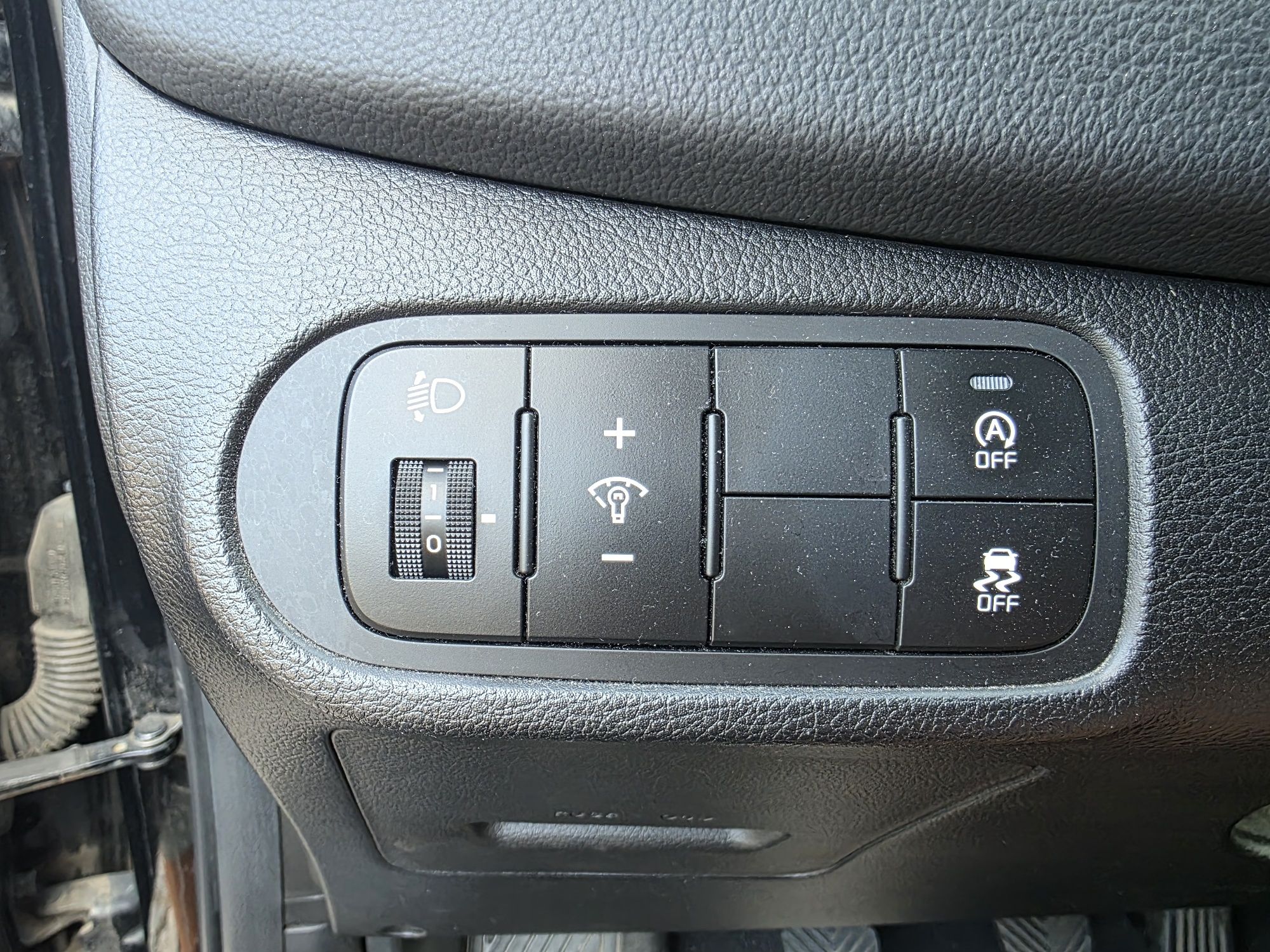 Melhor Negócio Nacional OPORTUNIDADE - Kia Carens 7 Lugares