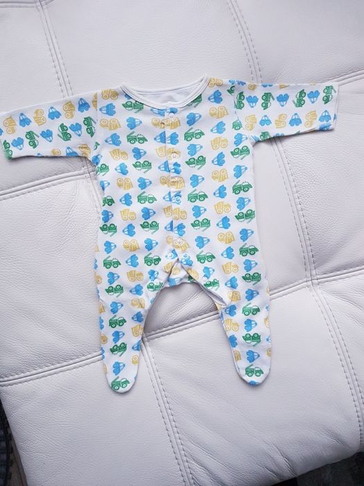 Pajacyk piżamka spioszki 56 62