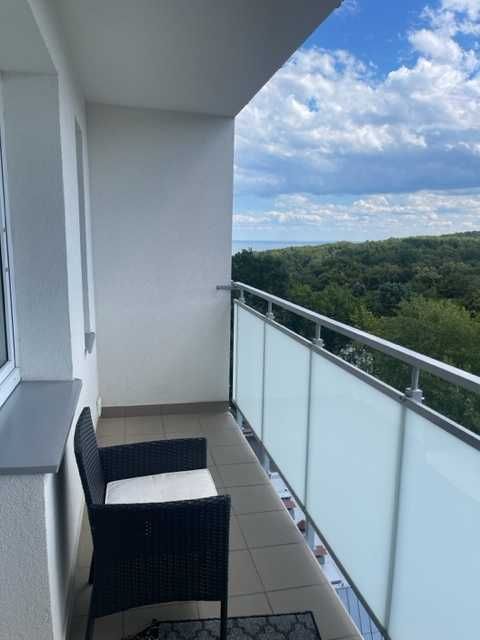 Apartament z balkonem z widokiem na morze , 7 min od plaży