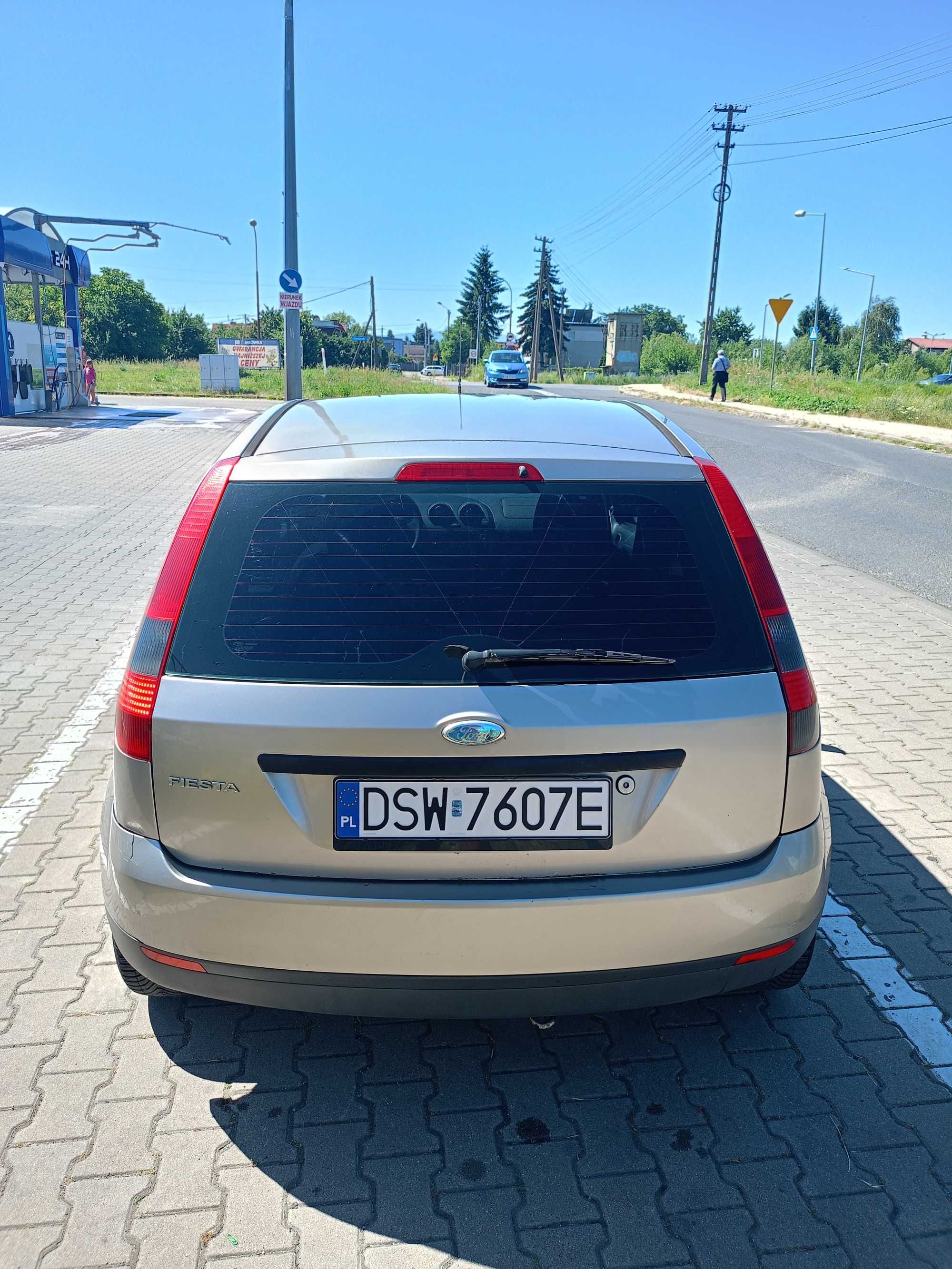 Ford fiesta 1.2 (2004r)