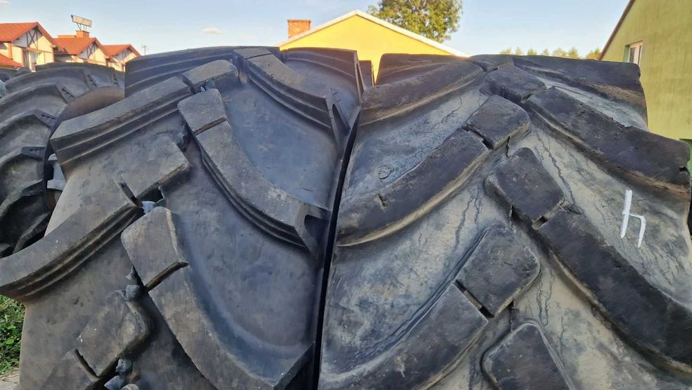 405/70-20 16.0/70-20 16/70-20 Camso bieżnik 80%