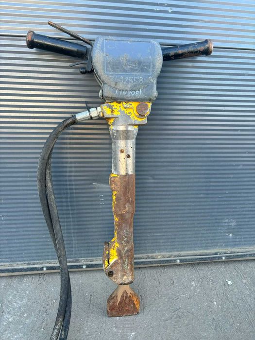 Zestaw hydrauliczny agregat hydrauliczny JCB BEAVER z Młotem