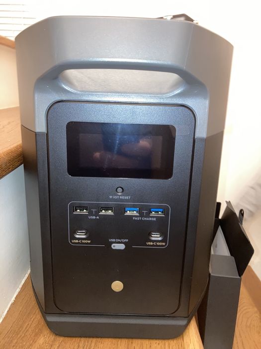 Зарядна станція ecoflow delta max 2000