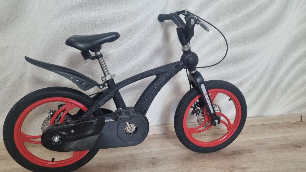 Продам дитячий велосипед 16 miqilong