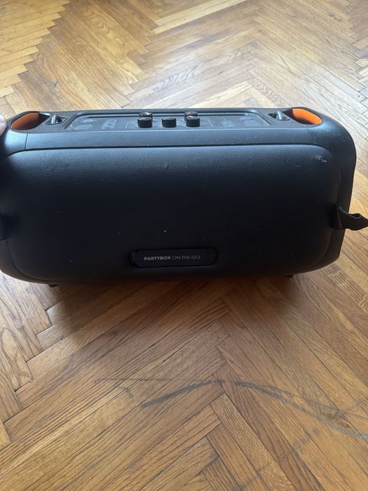 jbl partybox on-the-go