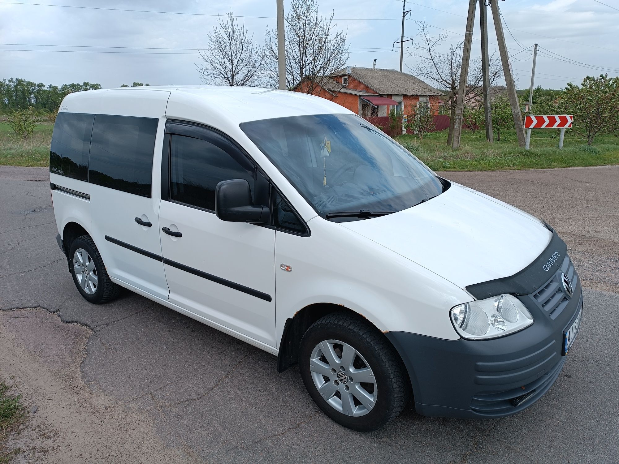 Продам VOLKSWAGEN CADDY 2.0 Газ/ бензин