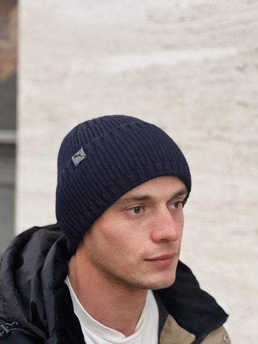 Мужская шапка зимняя Puma кашемировая теплая с подворотом Синяя черная