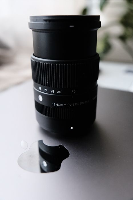 Sigma 18-50 f2.8 X-Mount (Fuji)