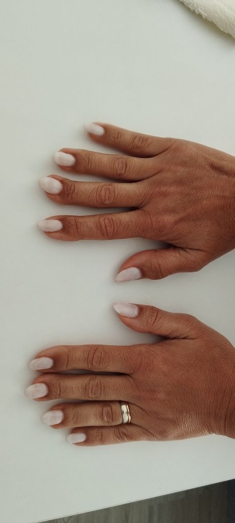 Manicure e pedicure ao domicílio
