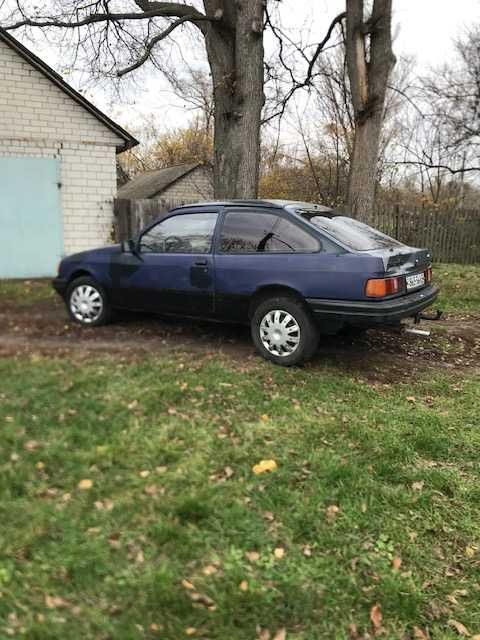 Форд - купе . бенз