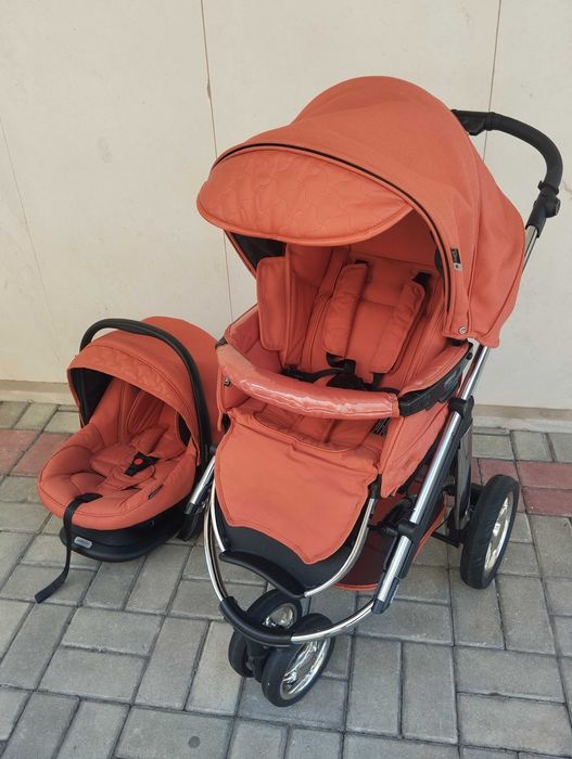 Carrinho de Bebé Duo Magic 
Marca BÉBÉCAR OPORTUNIDADE!!