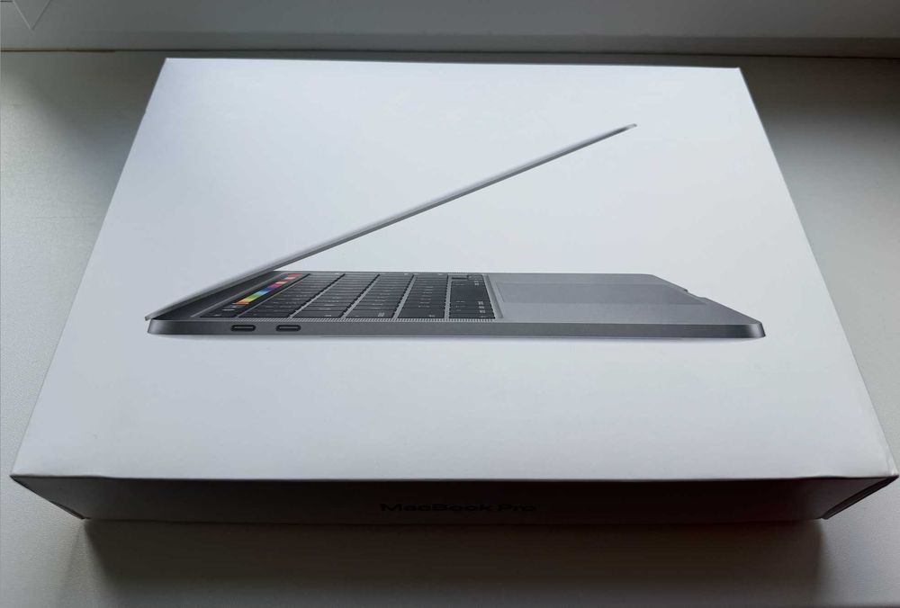 MacBook Pro 13", A2251, 32-ОЗУ, 2020 року