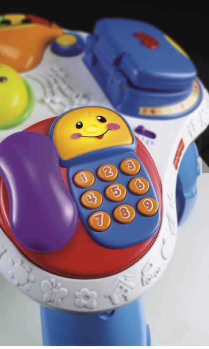 Fisherprice. Mesa de atividades