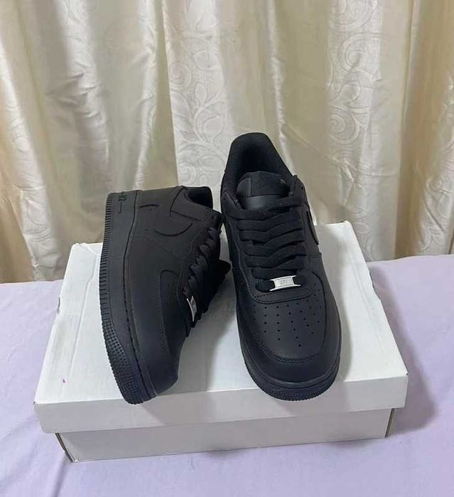 Buty-Trampk-Nike Air Force 1 Low '07 Black R.38