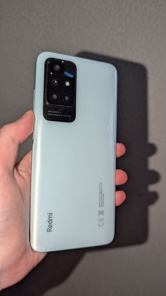 Redmi 10 – 64 ГБ, 50 МП, MIUI 14, гарний стан 

стан
