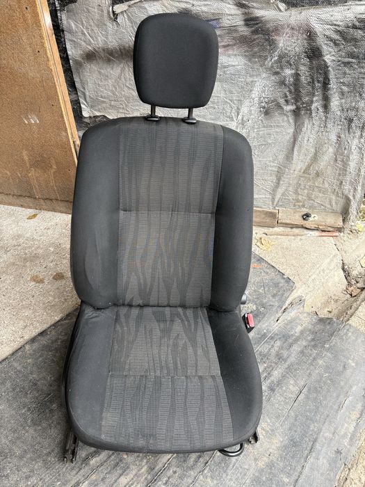 Продам сидіння Renault Daster 2012