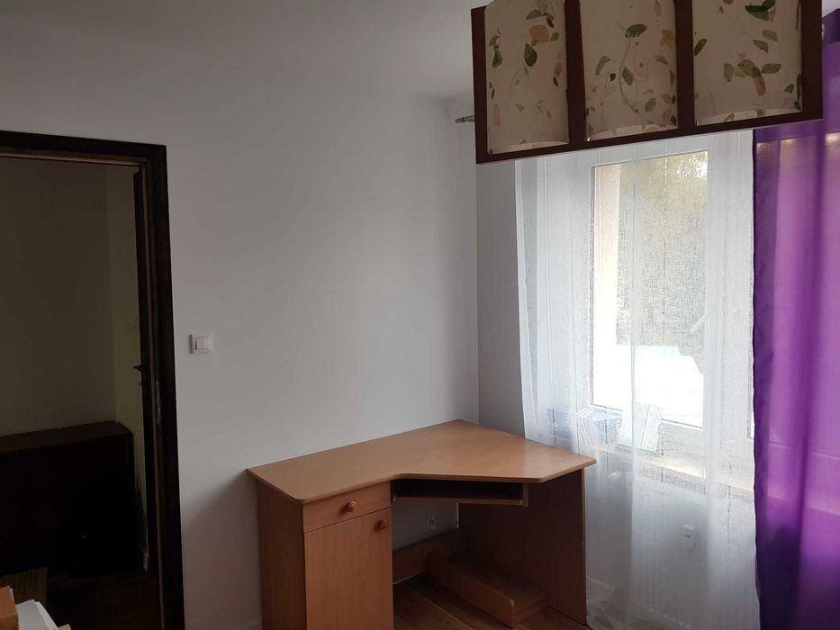 wynajmę pokój w ścisłym centrum w 3 pokojowym mieszkaniu