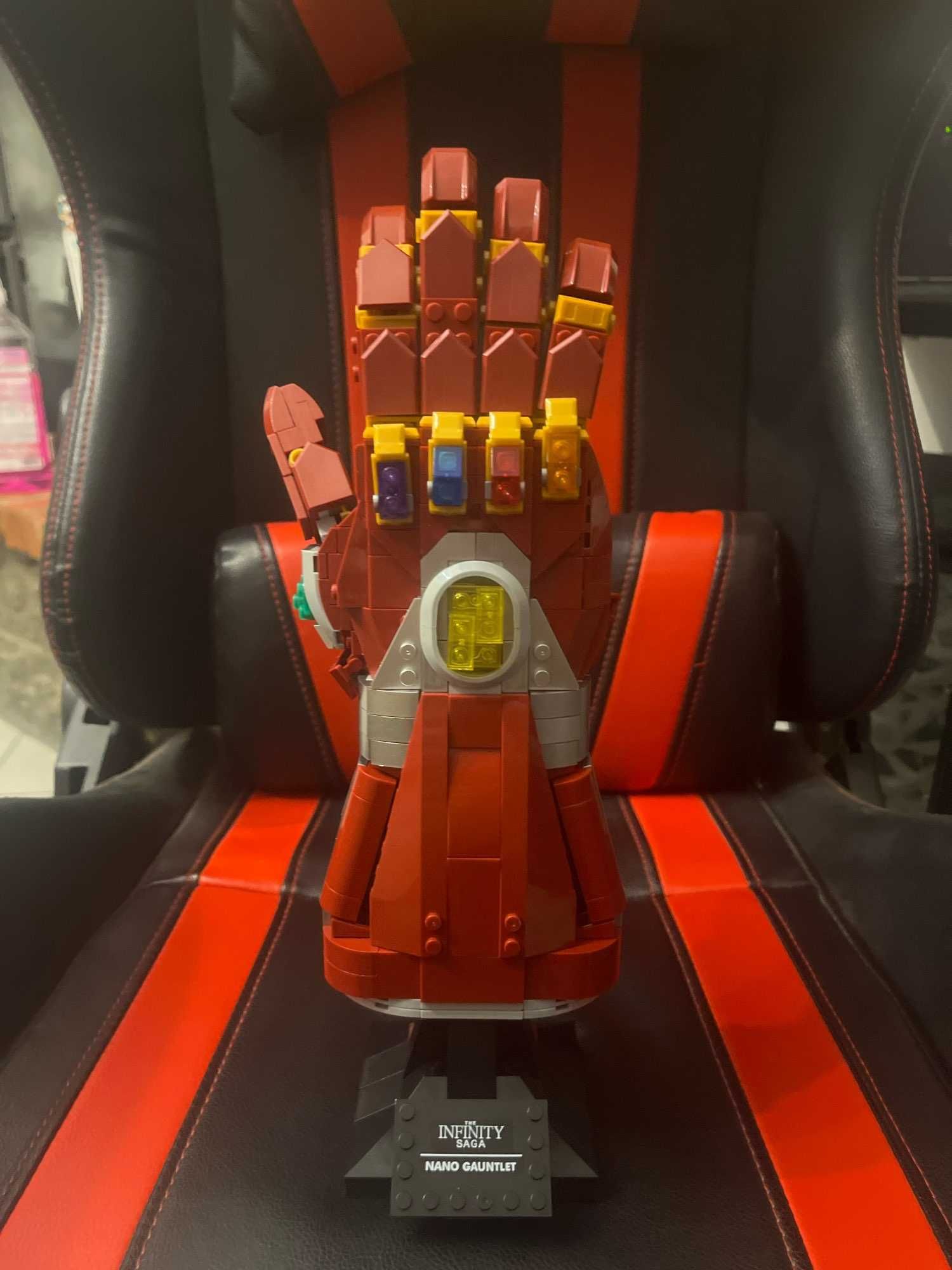 Klocki konstrukcyjne Rękawica Nieskończoności Iron Man Marvel Avengers