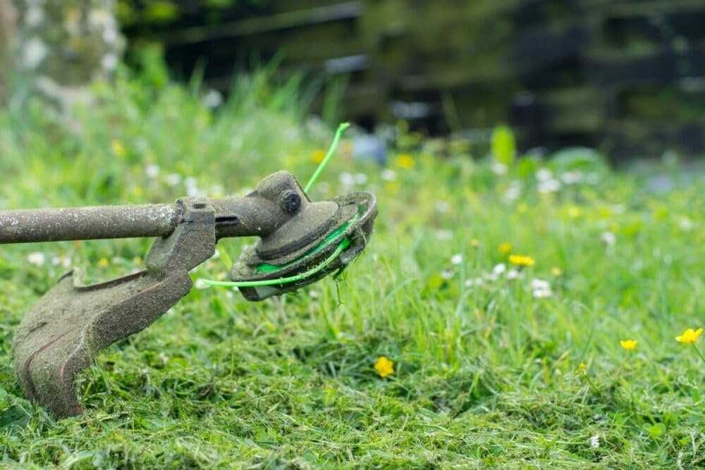 Żyłka tnąca kosy spalinowej podkaszarki wykaszarki KWADRAT 2,4mm 15m