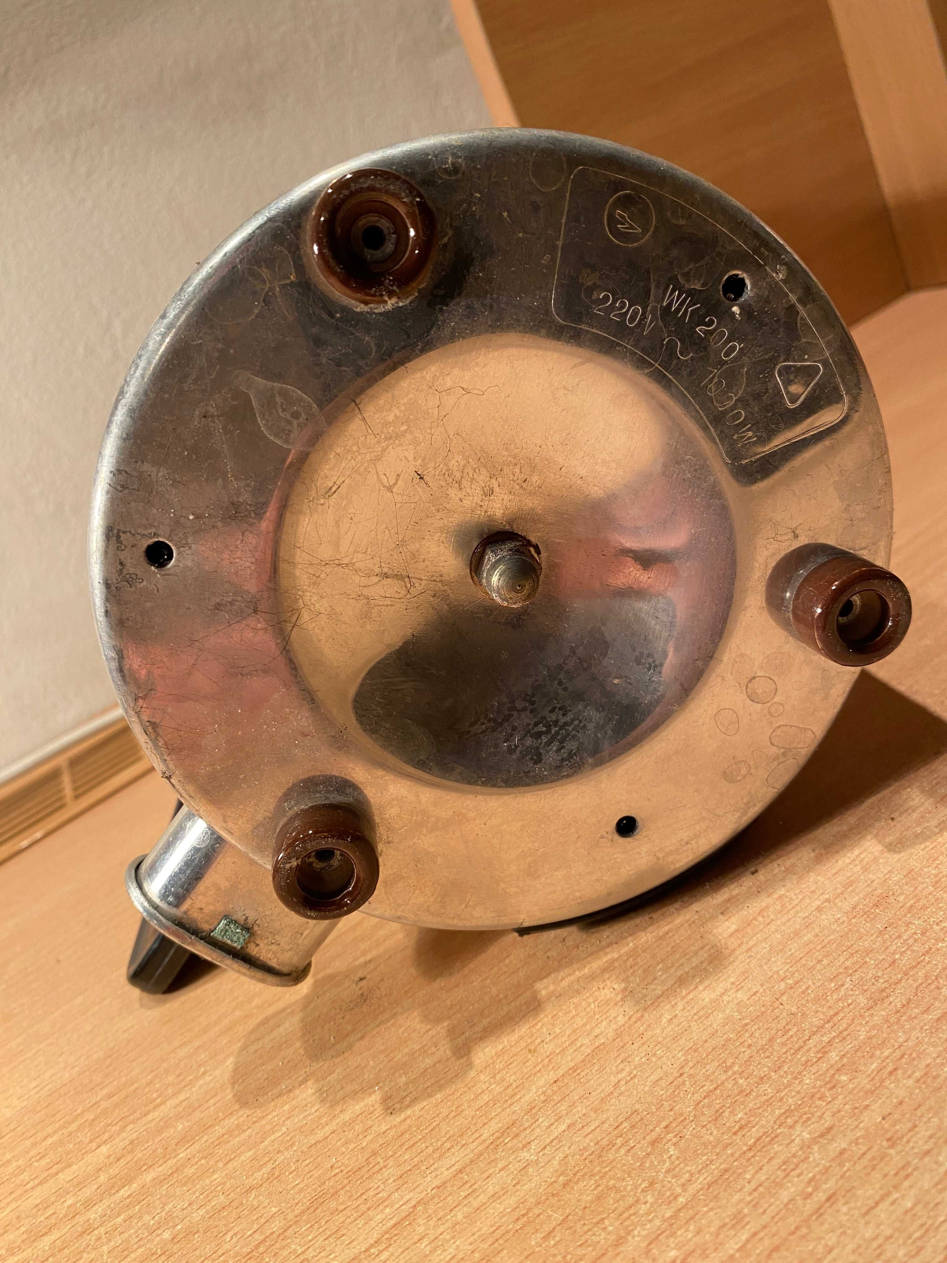 Czajnik elektryczny WK200 PRL 1000 W