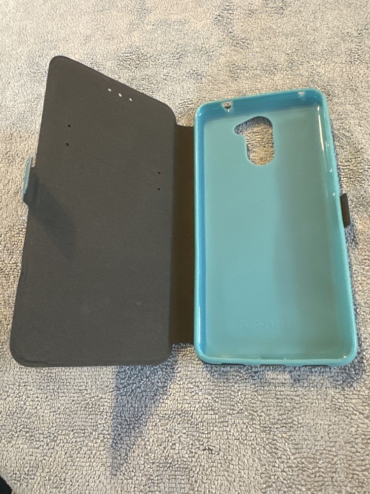 Etui zamykane do Huawei Y7 Book Pocket niebieska