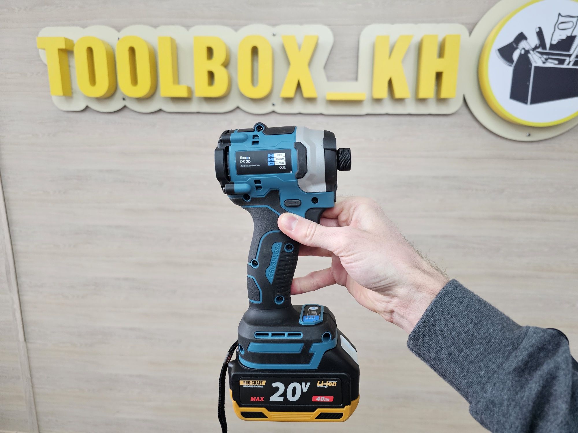 Імпакт Винтоверт Безщітковий 280Нм Razor (акб макіта procraft)