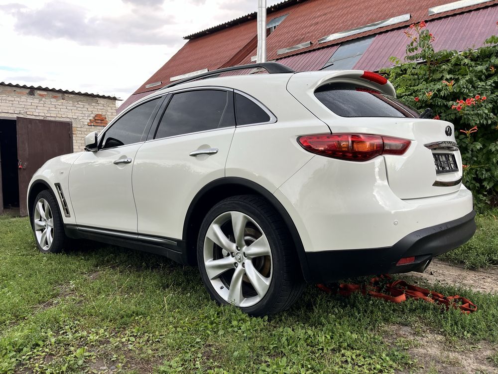 Infiniti fx37 2011 s51