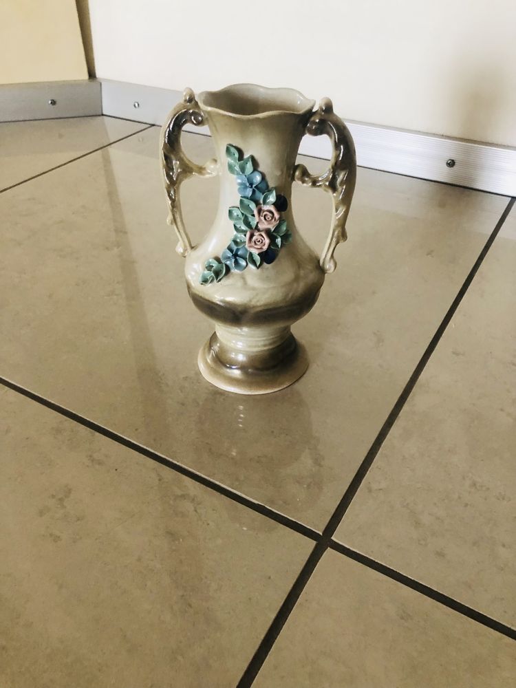 Керамическая вазочка, маленькая