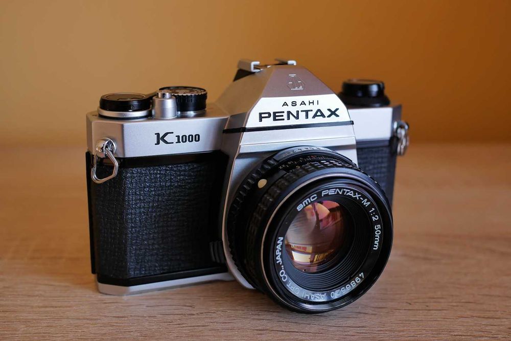 Asahi Pentax K1000 z obiektywem SMC M 50mm f2,0