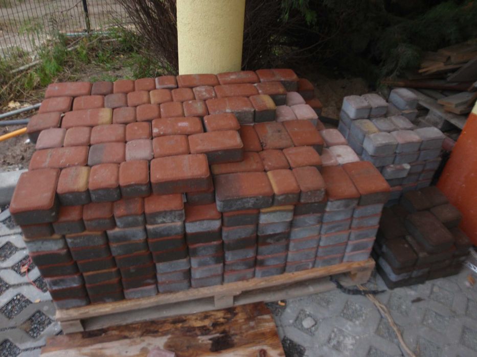Kostka Brukowa Betonowa 6.5m^2 + 1.2m^2